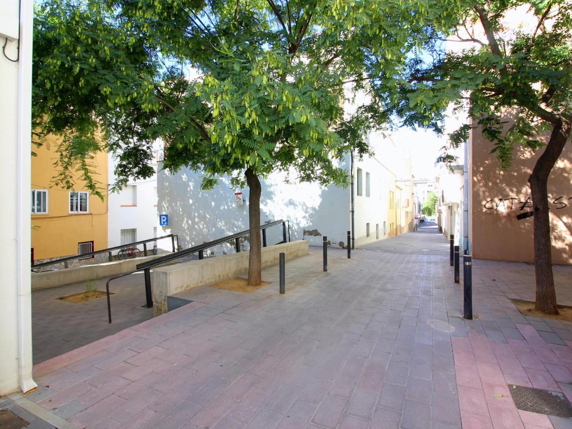 Centrico En Roses, A 300m De La Playa, Con Terraza Solarium Y Wifi. - Es-228-97 Apartment *